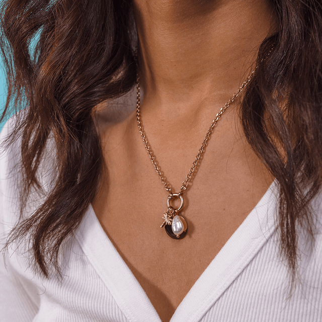 Pearl Charm