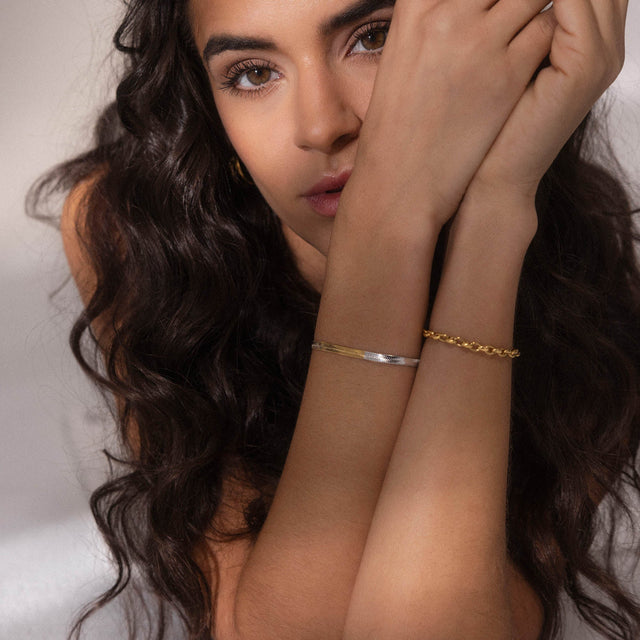 Duality Armband