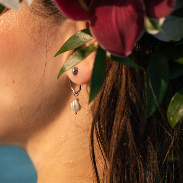 Elua Earring