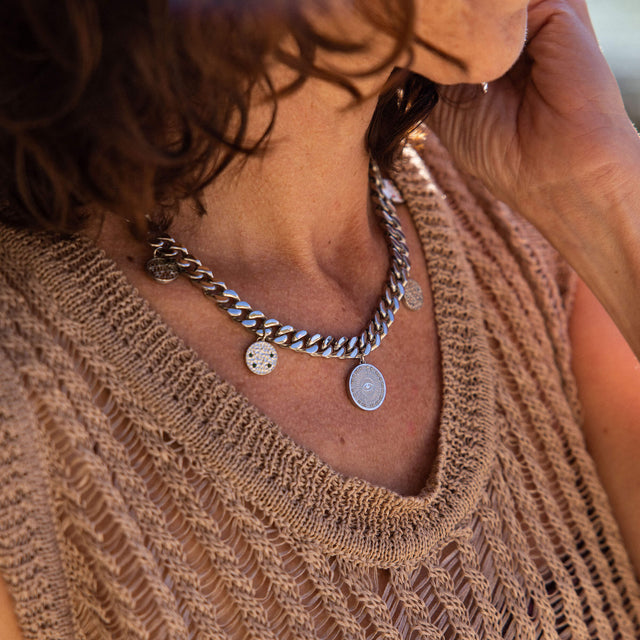 Leeloo Necklace
