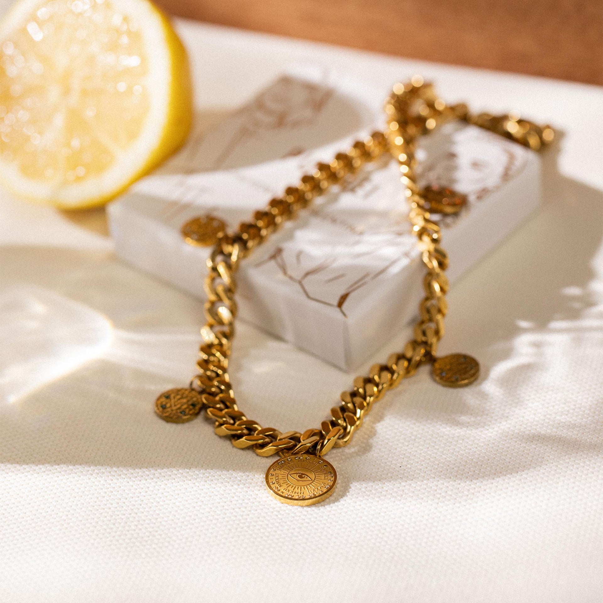 Leeloo Necklace