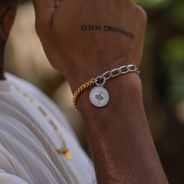 Monarch Armband
