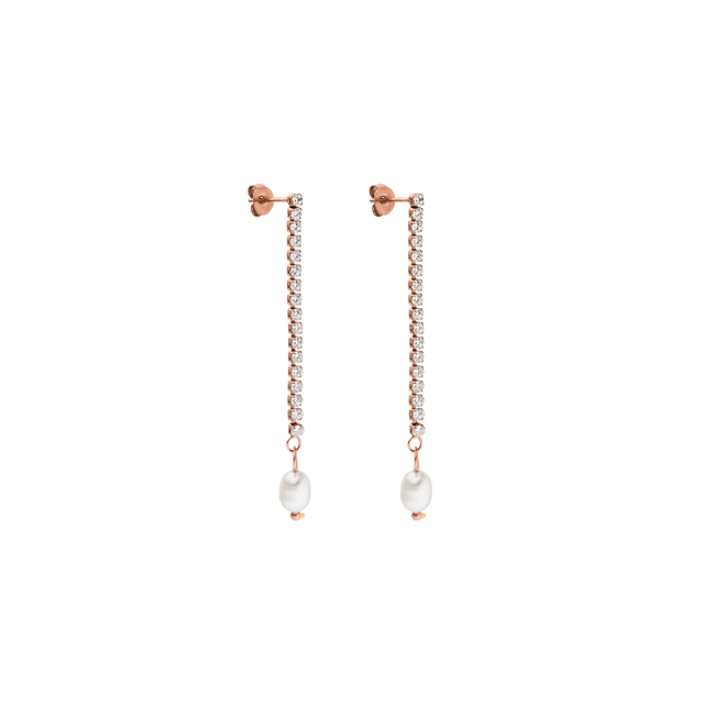 Shimmering Pearl Earring