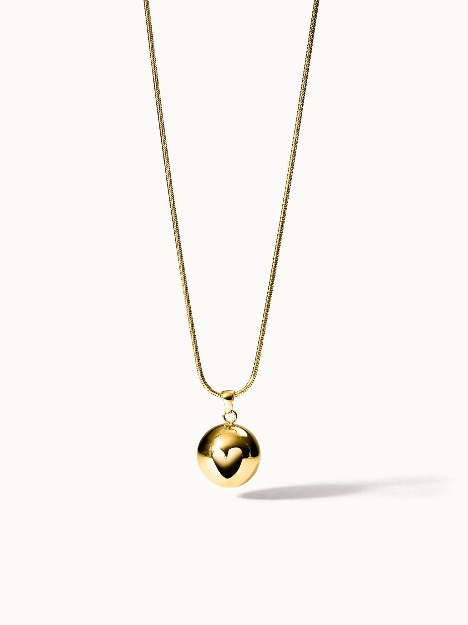 Love's Embrace Ketting