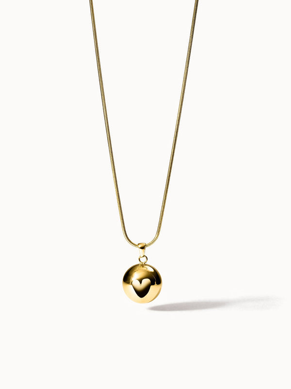 Love's Embrace Ketting