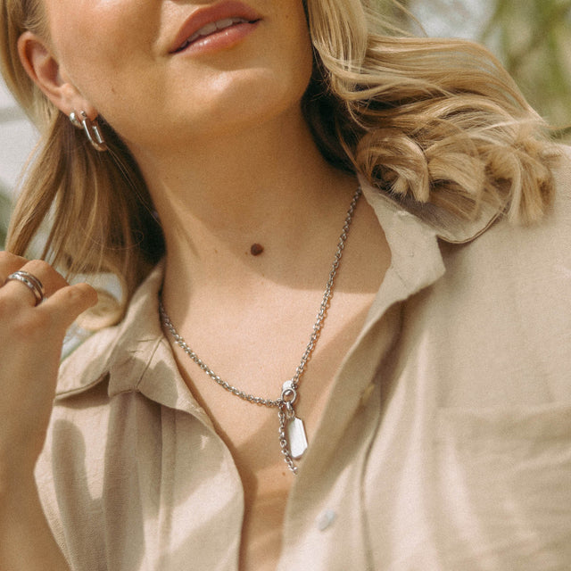 Linen Bedel