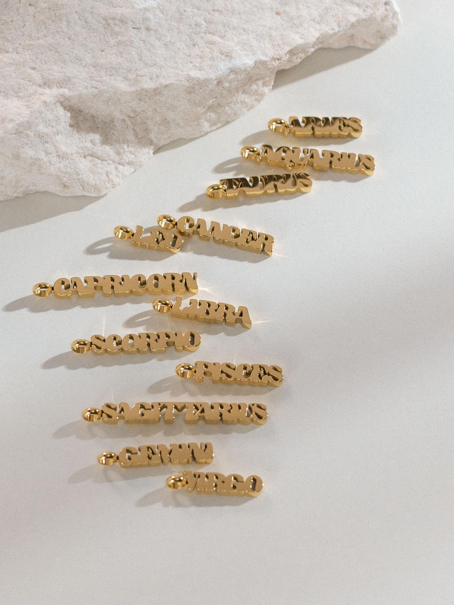 Schorpioen Letter Bedel