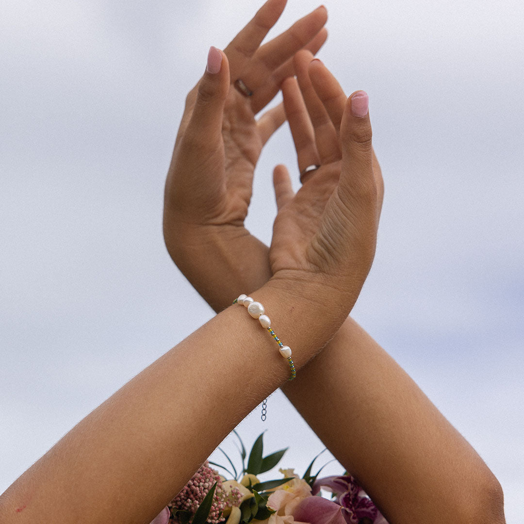 Blissful Armband