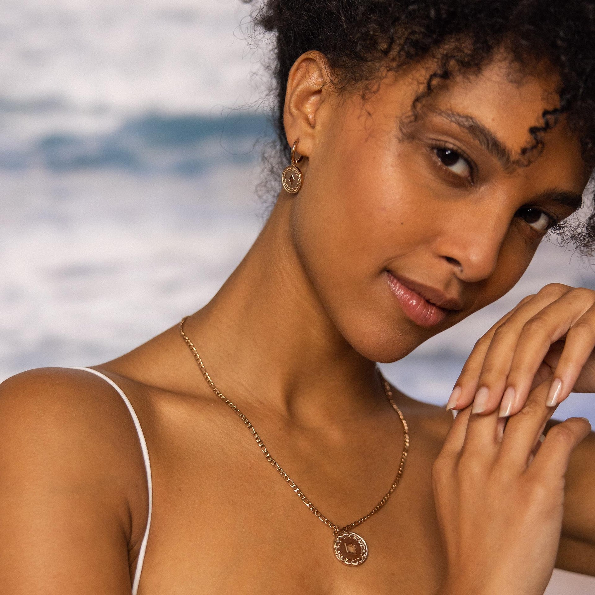 Lolani Set
