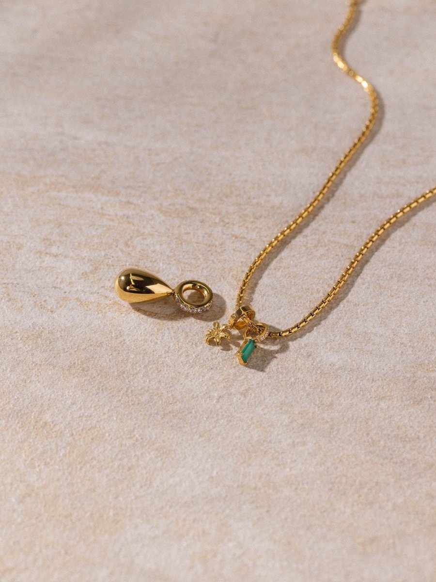 Birth Flower Charm Lily - INT PURELEI
