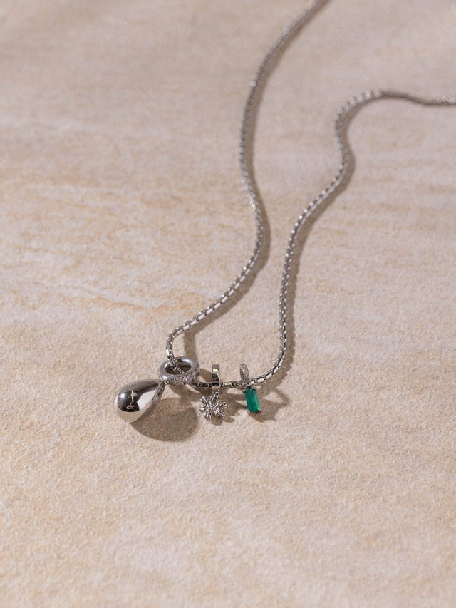 Birth Flower Charm Lily - INT PURELEI