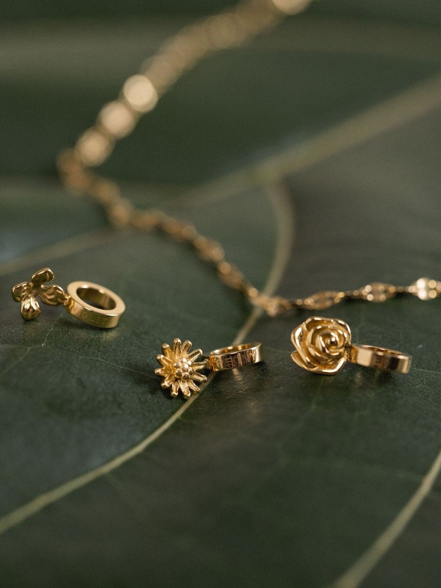 Birth Flower Charm Narcissus - INT PURELEI