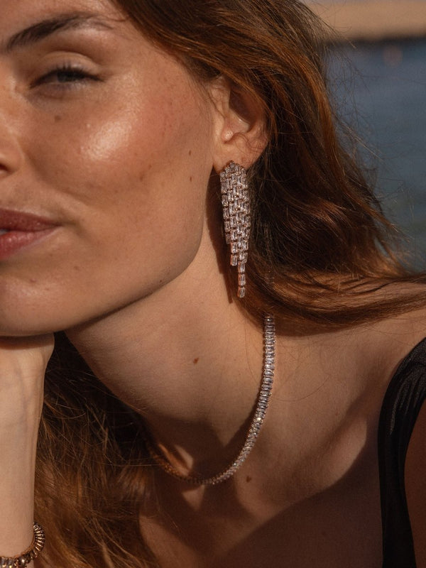 Crystal Glow Earring - INT PURELEI