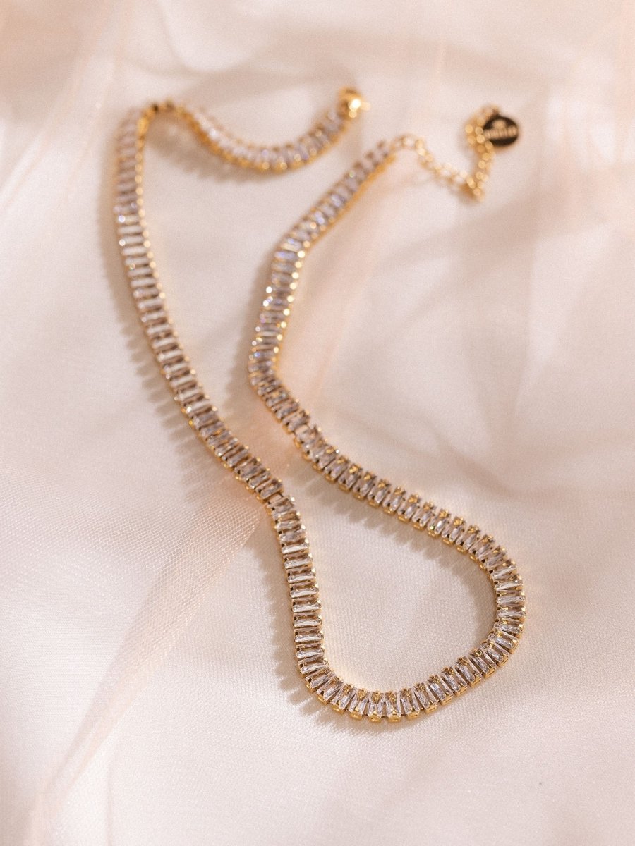 Crystal Glow Necklace - INT PURELEI
