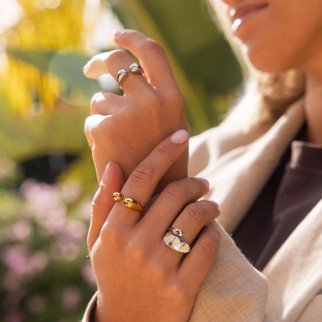 Embrace Ring - INT PURELEI
