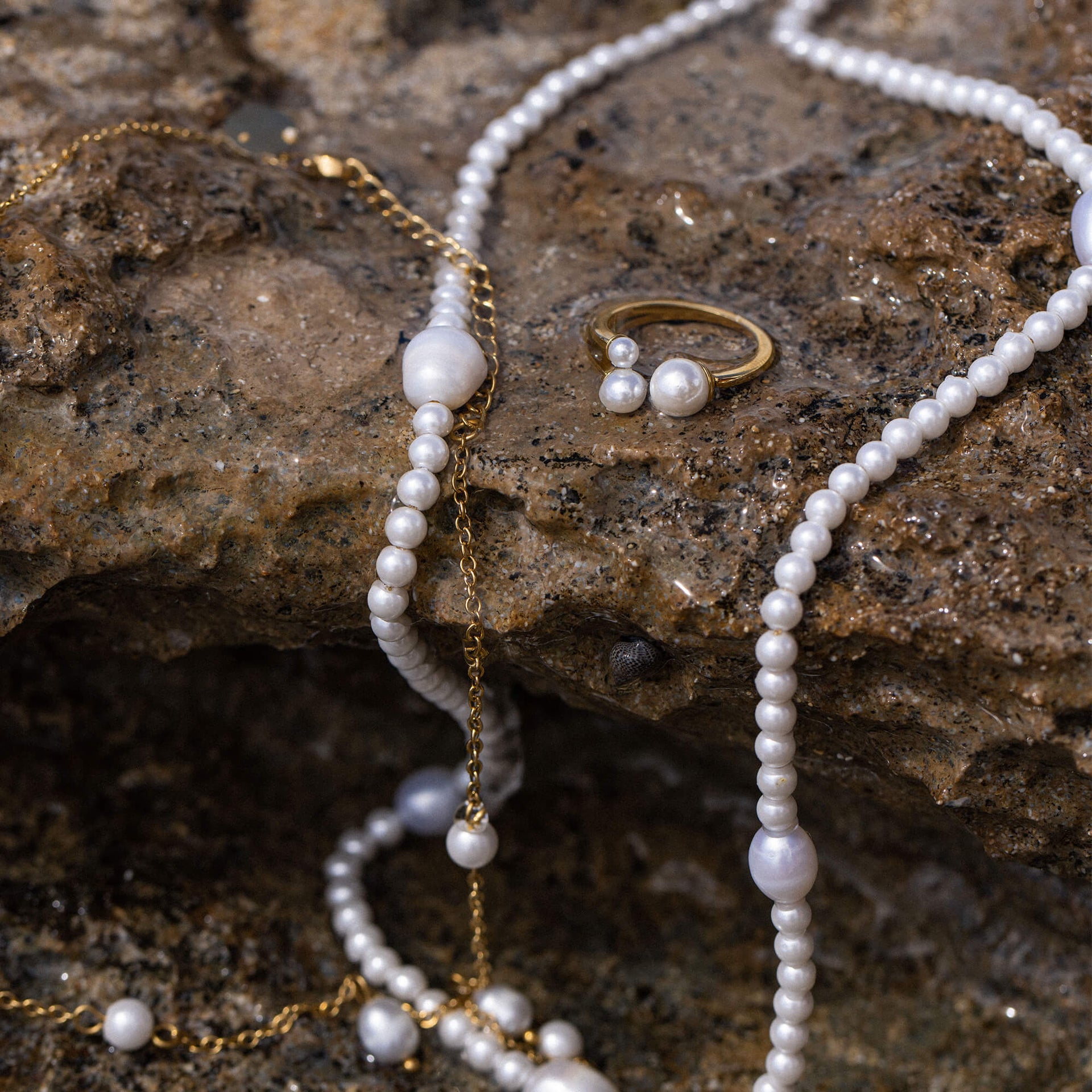 Glace Necklace