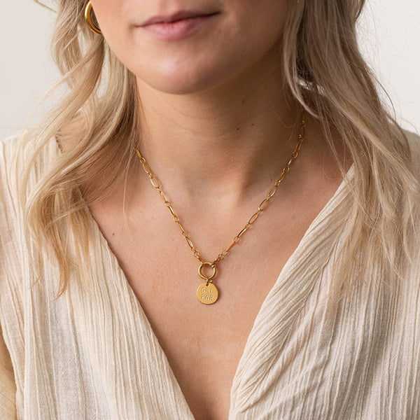 Grl Pwr Charm - INT PURELEI