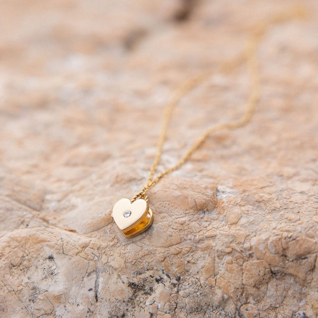 Heartbeat Medallion Necklace - INT PURELEI