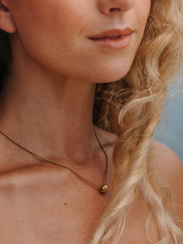 Knot Necklace - INT PURELEI