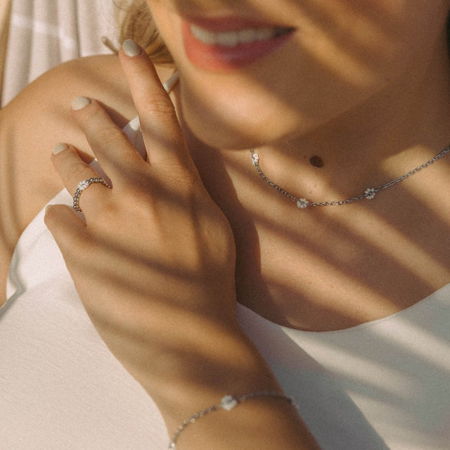 Linen Blossom Anxiety Ring - INT PURELEI