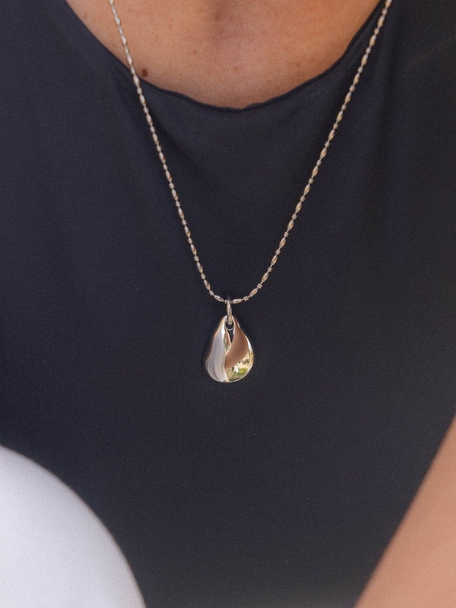 Raw Beauty Charm - INT PURELEI