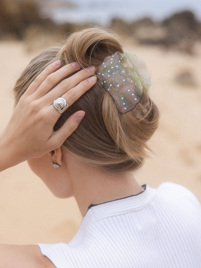 Seafoam Hair Clip - INT PURELEI
