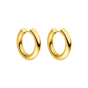 Goldene Creolen von PURELEI mit elegantem, geschwungenem Design, strahlen zeitlose Eleganz aus.
